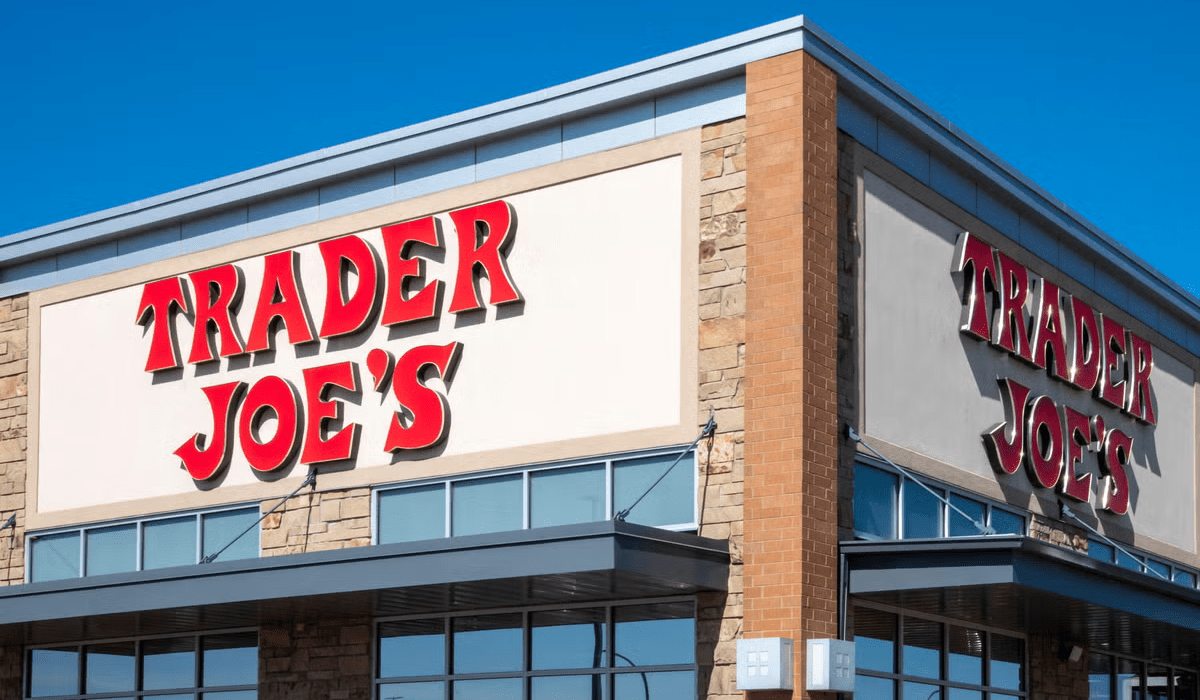 trader joe's.png